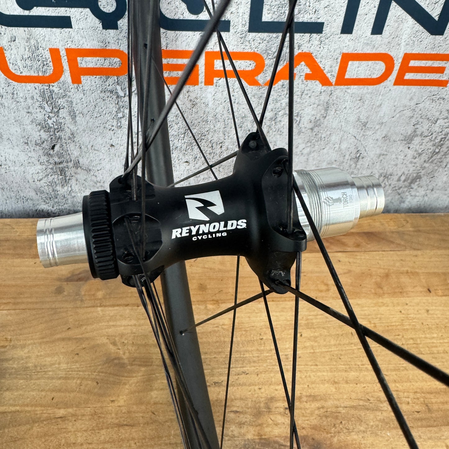 Mint! Reynolds Blacklabel G700 Pro Carbon Tubeless 700c Industry 9 Torch Wheelset