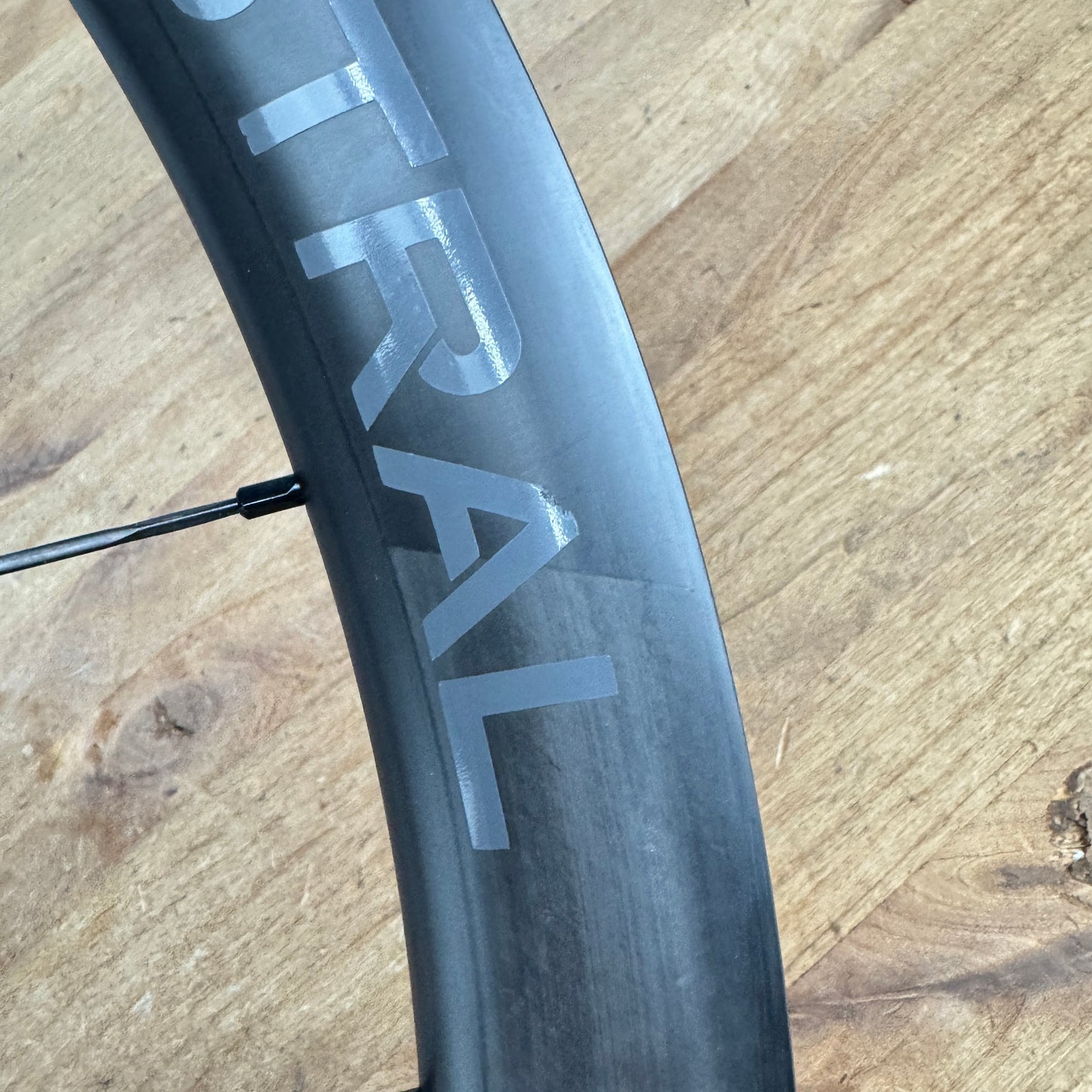 Mint! Astral Luna Approach Carbon Tubeless Disc Brake 700c Bike Wheelset 1615g