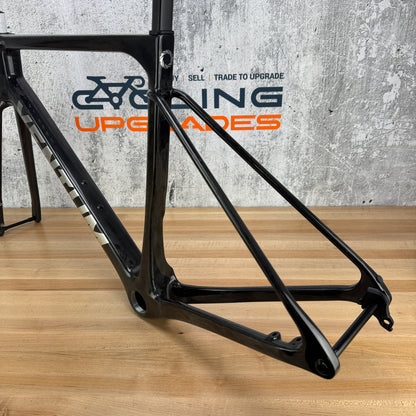 Low Mile! Ventum NS1 Onyx Medium Carbon Disc Brake Frameset 700c 1586g