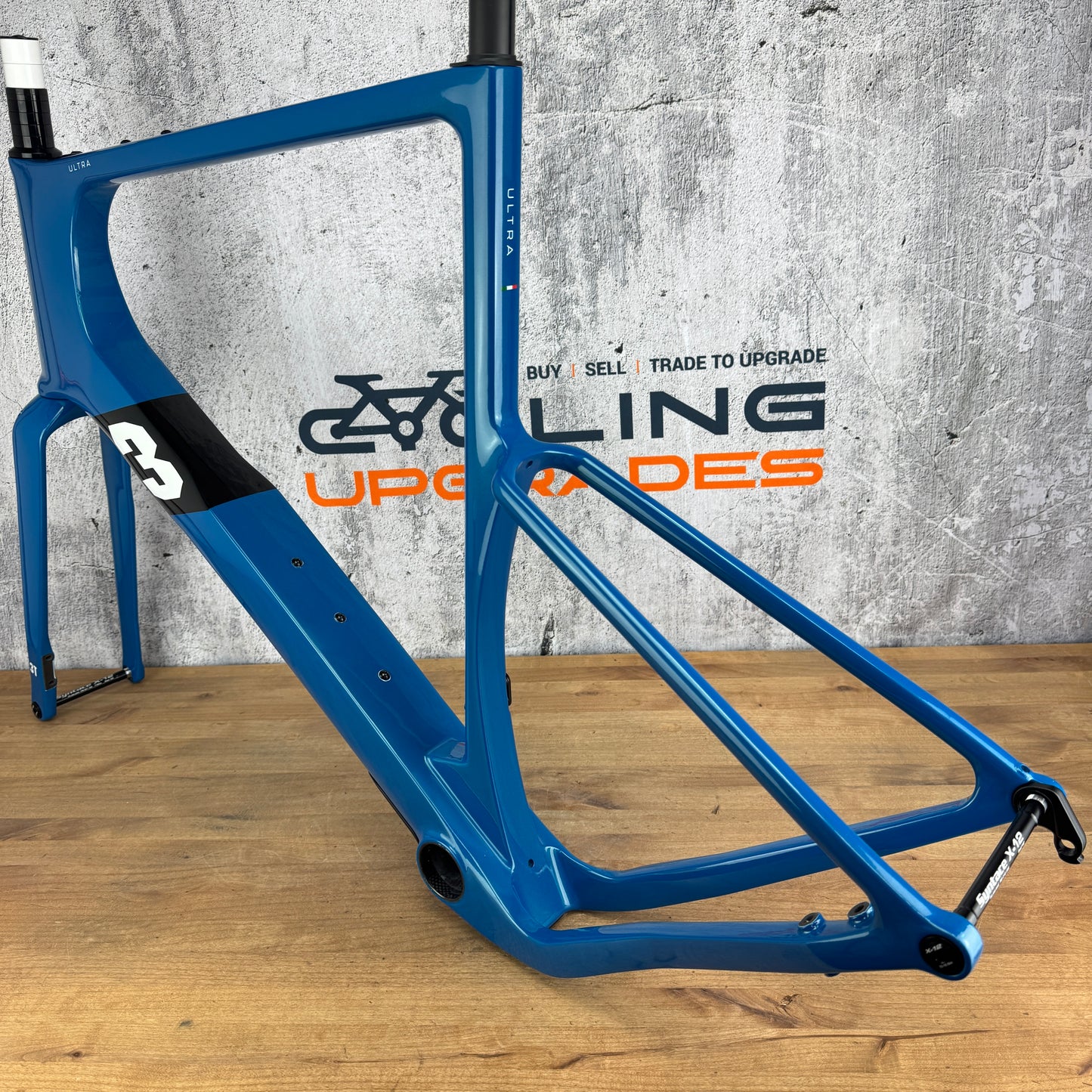 New! 3T Exploro Ultra 61cm Indigo Carbon Gravel Disc Brake Frameset 700c 2402g