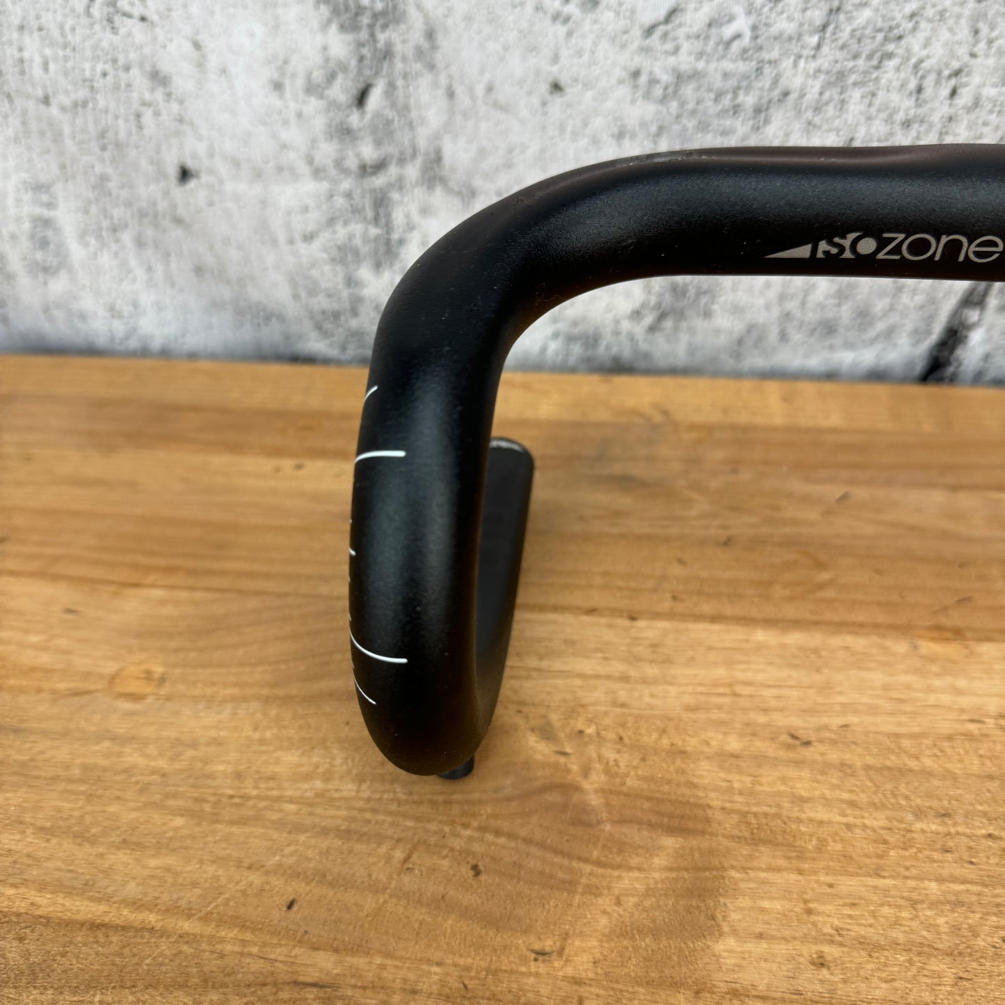 Bontrager RL IsoZone VR-CF Alloy 42cm Road Bike Handlebar 31.8mm 319g