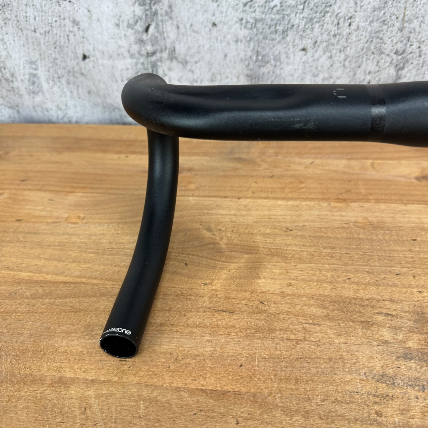 Bontrager RL IsoZone VR-CF Alloy 42cm Road Bike Handlebar 31.8mm 319g