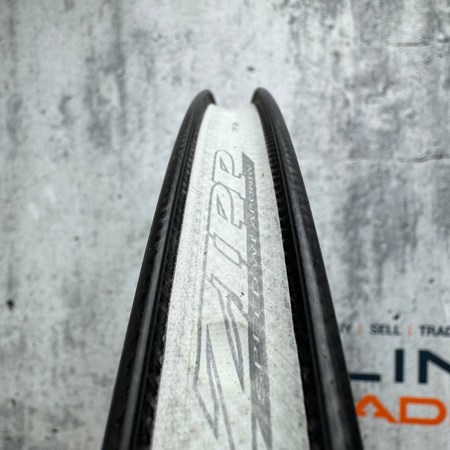 Zipp Speed Weaponry Firecrest 303 Carbon Clincher Wheelset 700c Rim Brake 1542g