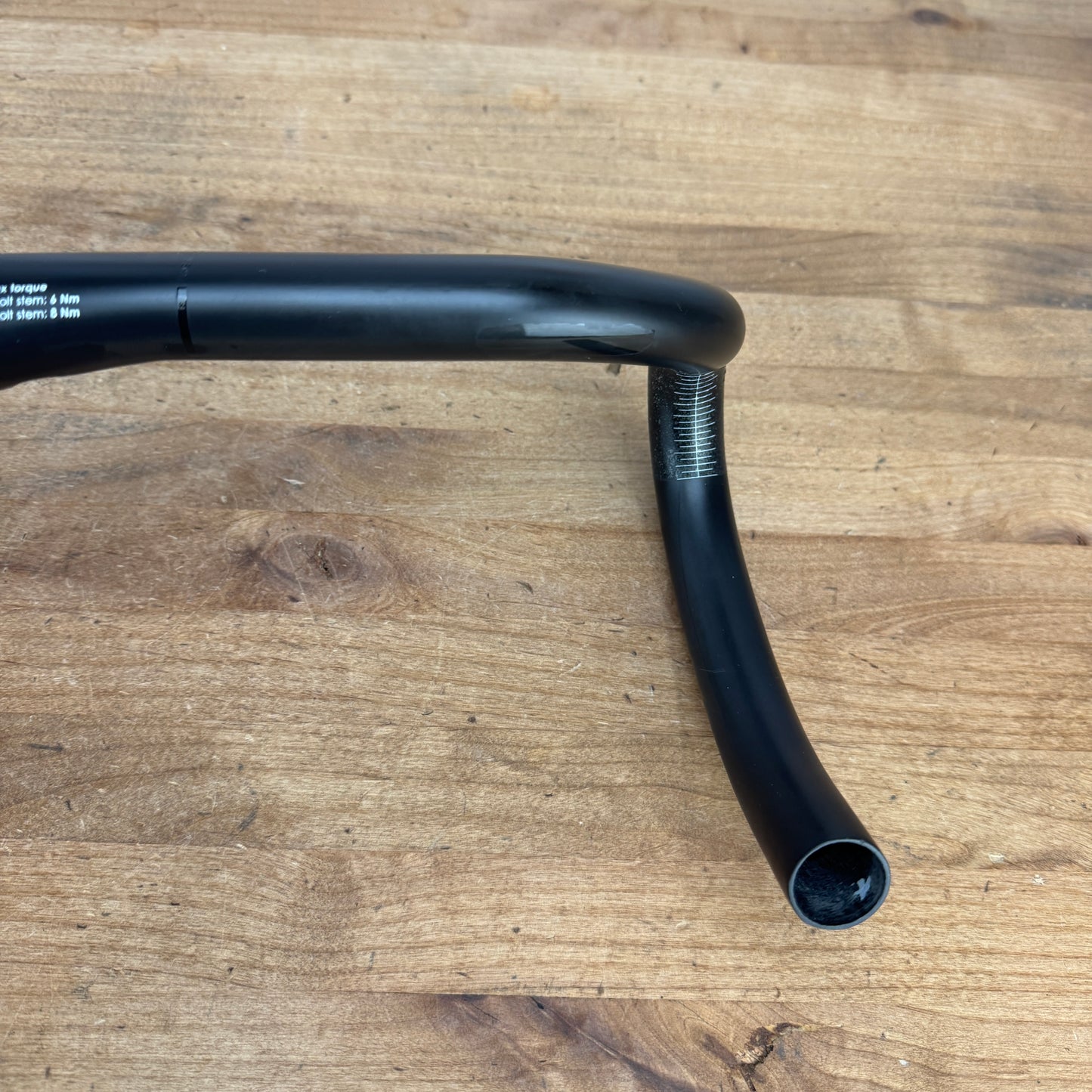 3T SuperErgo Team 42cm Carbon 31.8mm Bike Handlebar Internal Cable Compatible