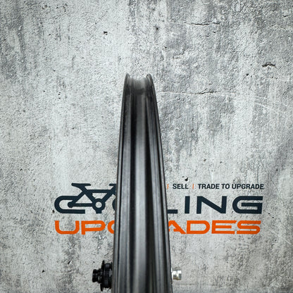 Mint! Campagnolo Levante Carbon Tubeless Gravel Bike Wheelset 700c 1474g