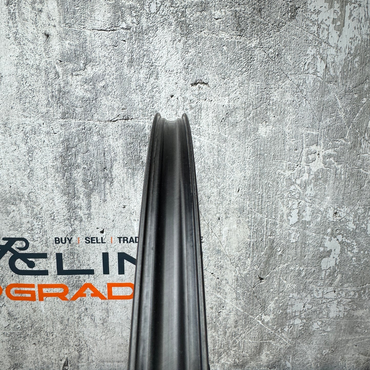 Mint! Campagnolo Levante Carbon Tubeless Gravel Bike Wheelset 700c 1474g