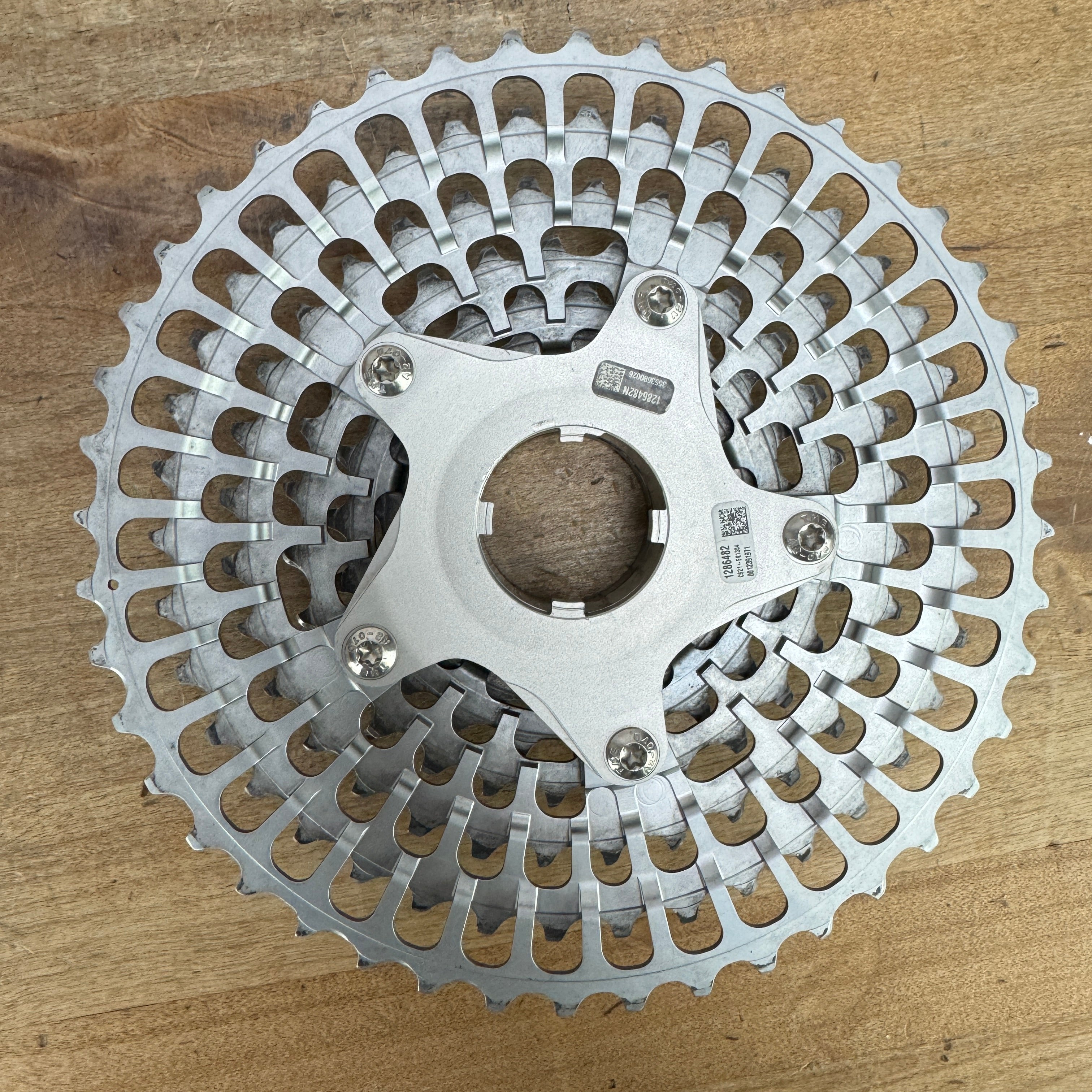 Mint! Campagnolo Ekar CS21-EK1304 10-44t 13-Speed Gravel Bike