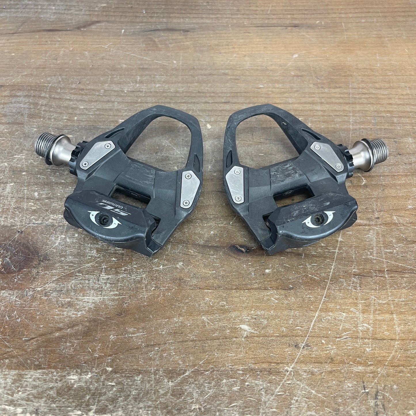 Shimano 105 PD-R7000 Carbon Road Bike Clipless Pedals No Cleats 260g