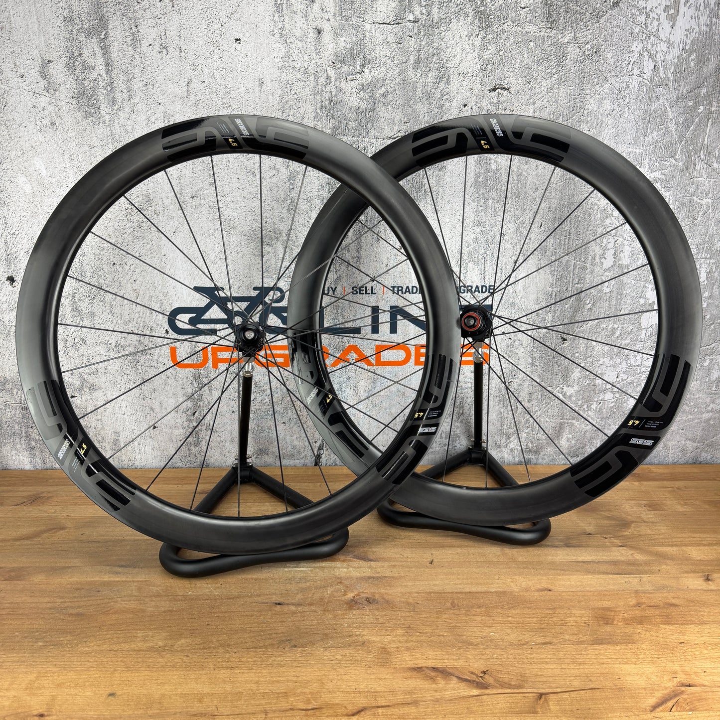 Enve SES 4.5 Innerdrive Carbon Tubeless Hookless Disc Brake Wheelset 700c 1478g