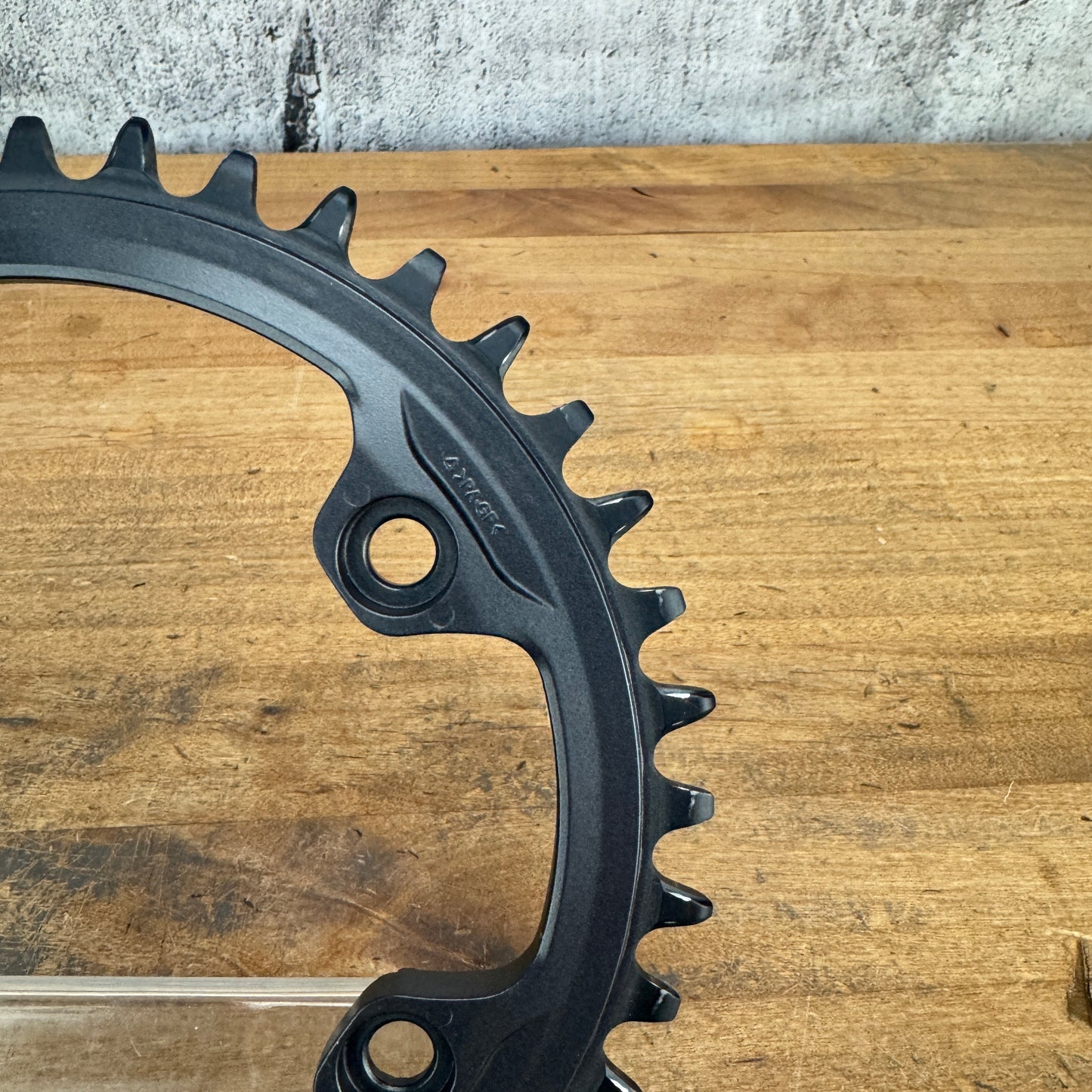 Mint! Shimano GRX FC-RX810 40t 11-Speed 110 Asymmetric BCD 1x Chainring 77g