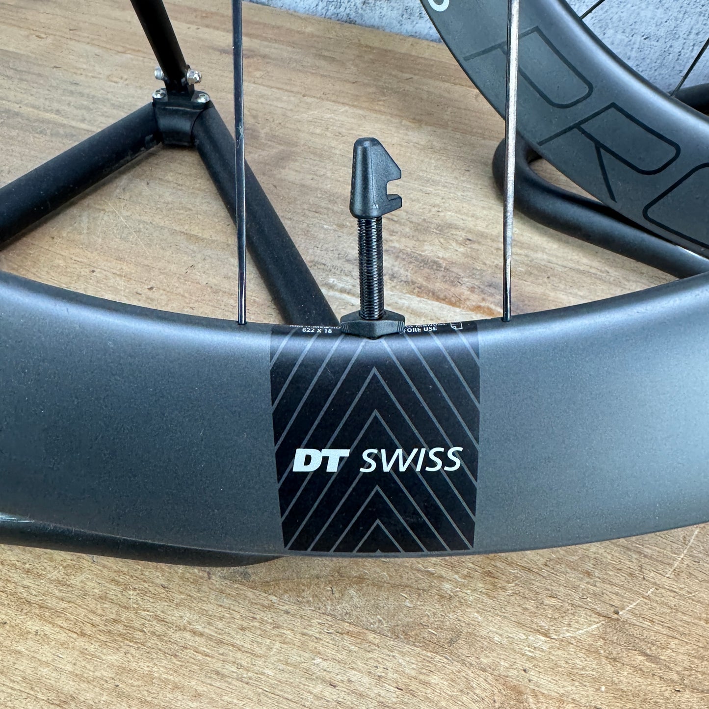 DT Swiss PRC 1400 Spline 65 Carbon Tubeless Disc Wheelset 700c 1727g