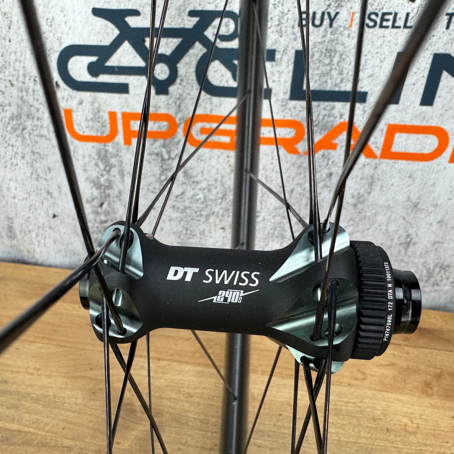 DT Swiss PRC 1400 Spline 65 Carbon Tubeless Disc Wheelset 700c 1727g