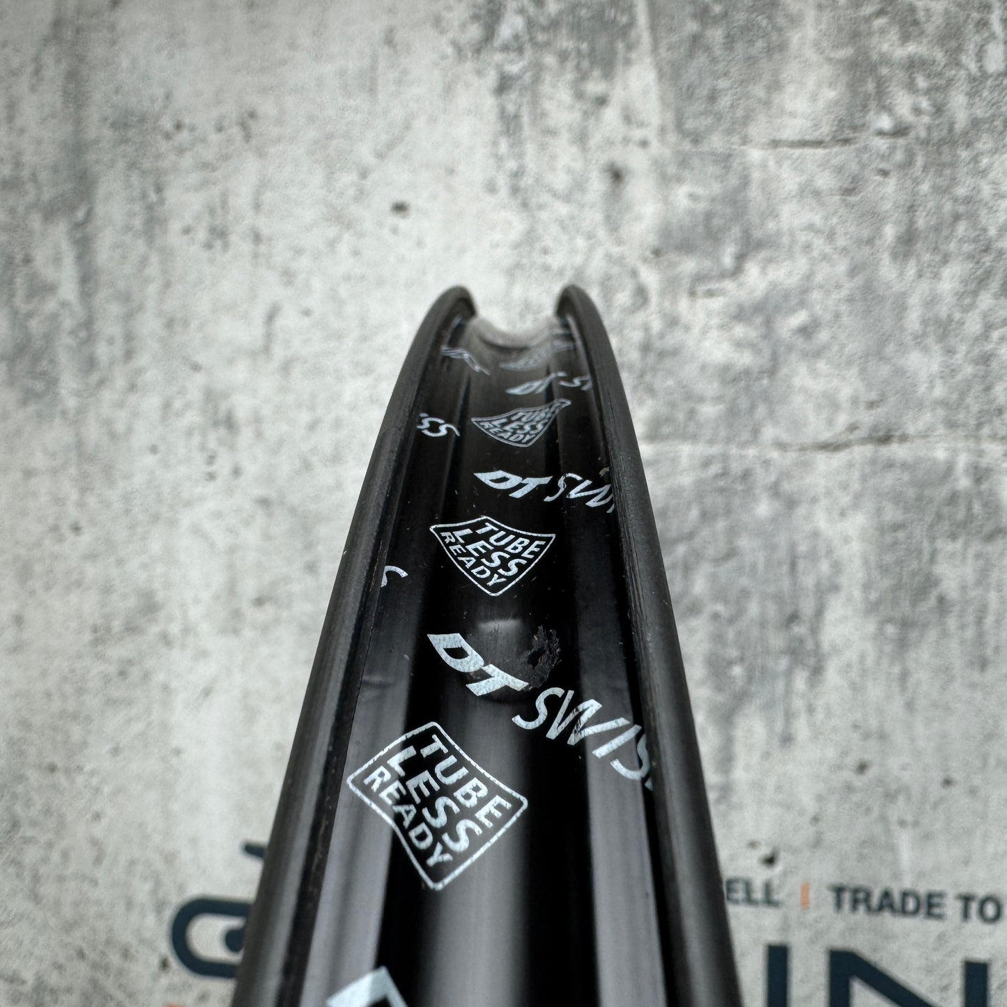 DT Swiss PRC 1400 Spline 65 Carbon Tubeless Disc Wheelset 700c 1727g