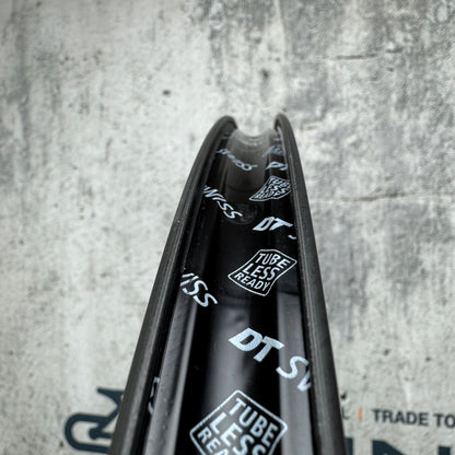 DT Swiss PRC 1400 Spline 65 Carbon Tubeless Disc Wheelset 700c 1727g