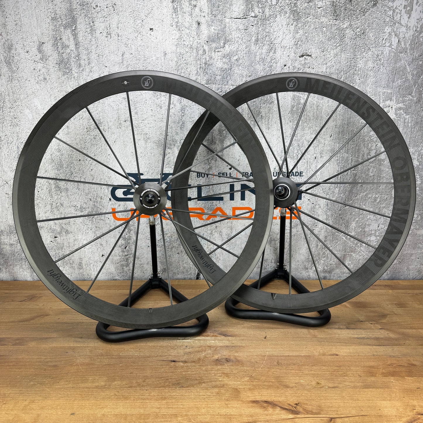 Low Mile! Lightweight Meilenstein Obermayer Schwarz Carbon Tubular Wheelset 949g