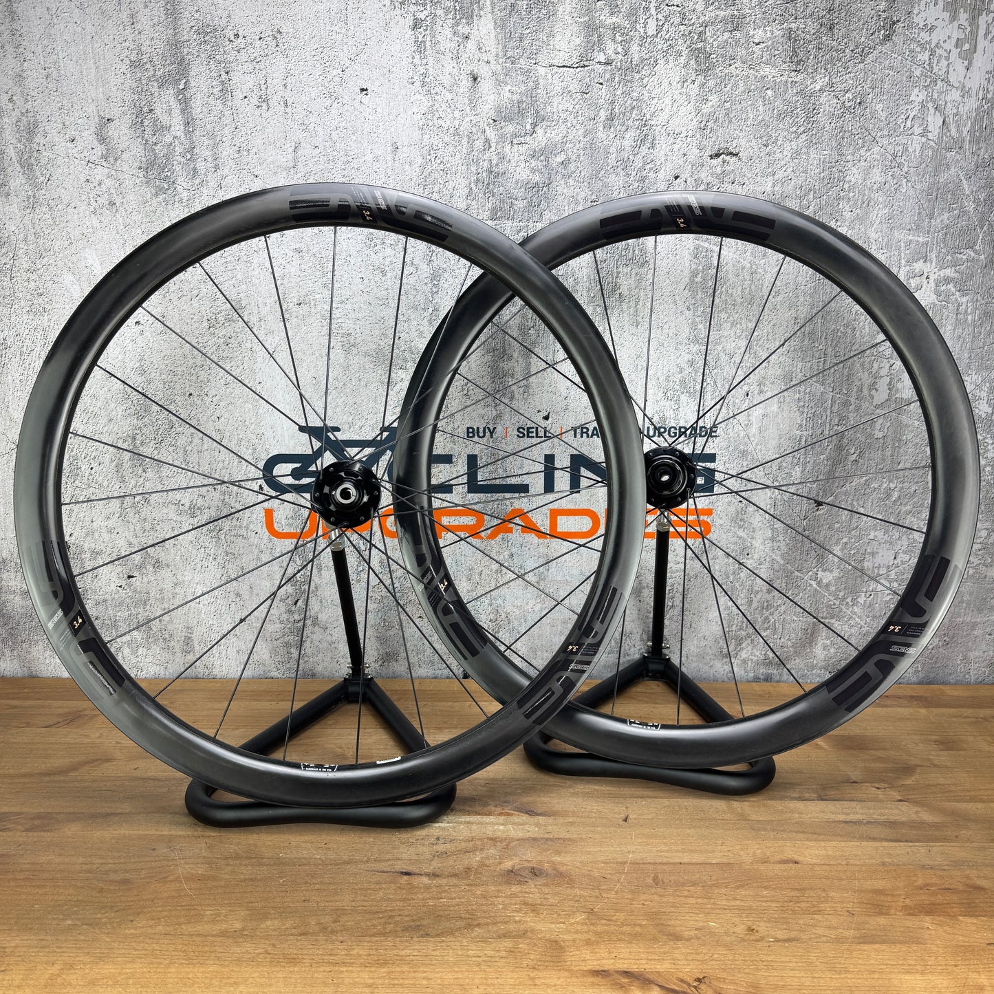 Low Mile! Enve SES 3.4 Carbon Tubeless Disc Wheelset 700c Chris King R45D 1503g