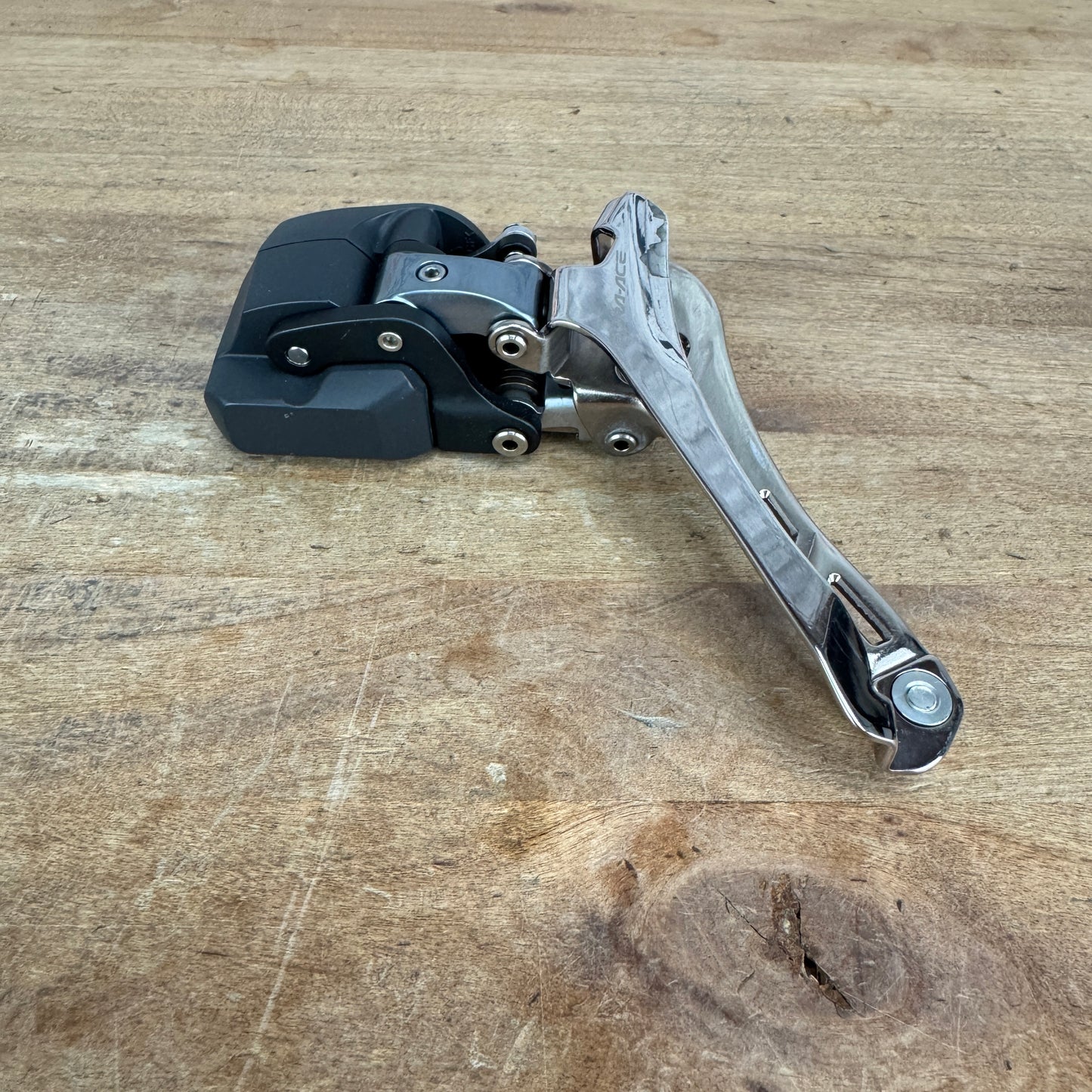 Shimano Dura-Ace FD-7970 Di2 10-Speed Braze-On Electronic Front Derailleur 123g