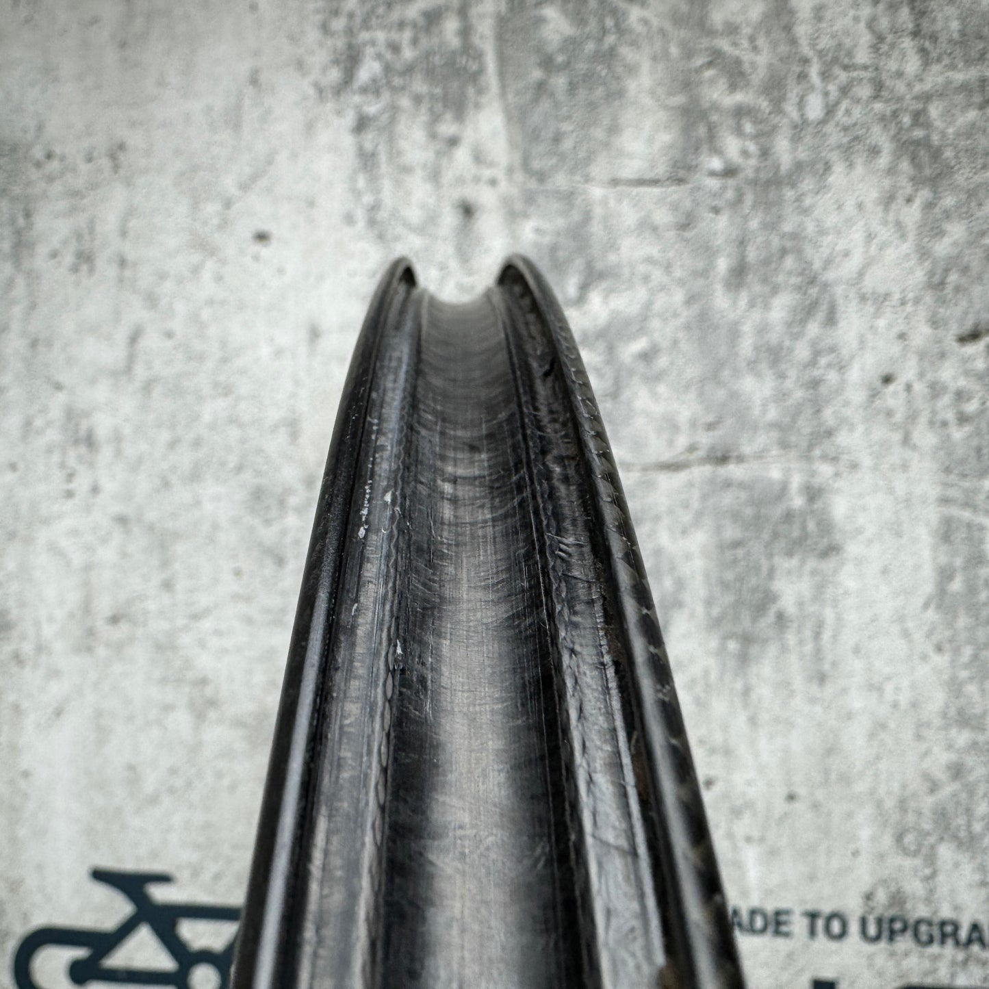 Lightweight Meilenstein EVO Schwarz Carbon Tubeless Disc Front Wheel 700c 666g