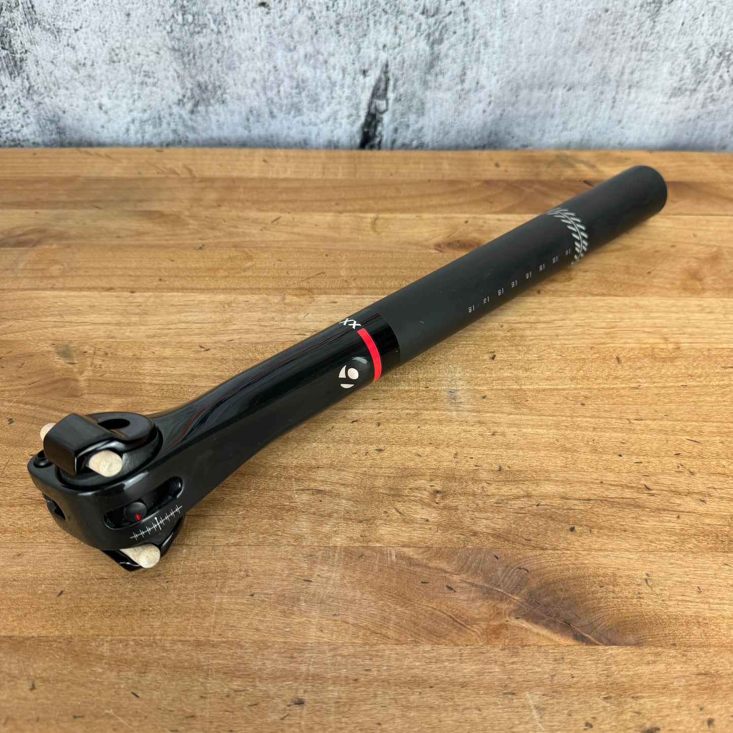 Light Use! Bontrager XXX 350mm x 31.6mm Zero Offset Carbon Bike Seatpost 215g