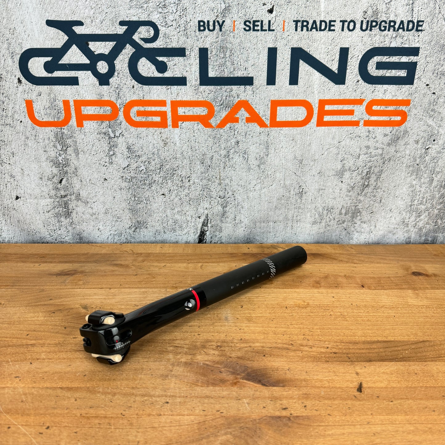 Light Use! Bontrager XXX 350mm x 31.6mm Zero Offset Carbon Bike Seatpost 215g