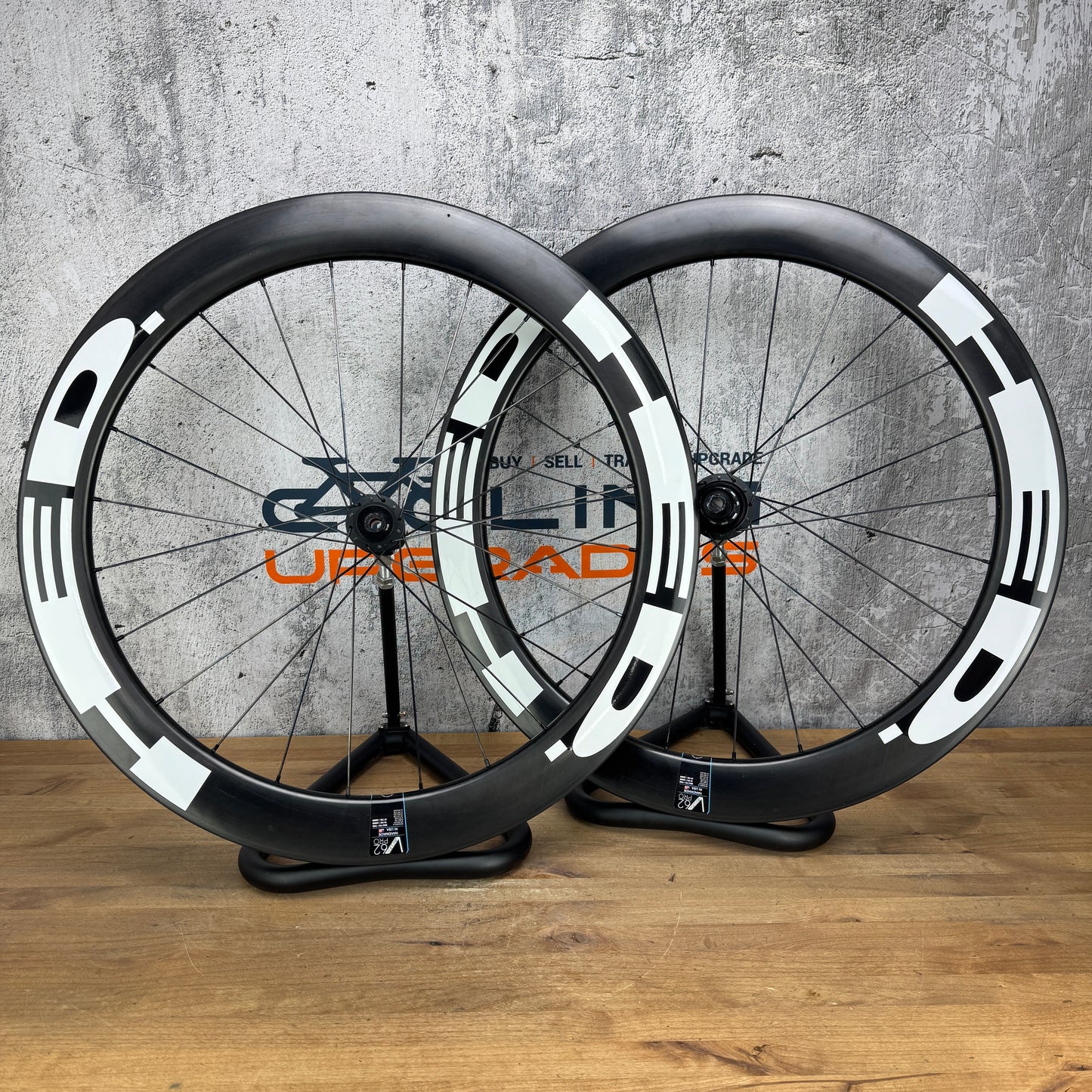 Low Mile! HED Vanquish Pro V62 Carbon Tubeless Disc Wheelset 700c 1740g