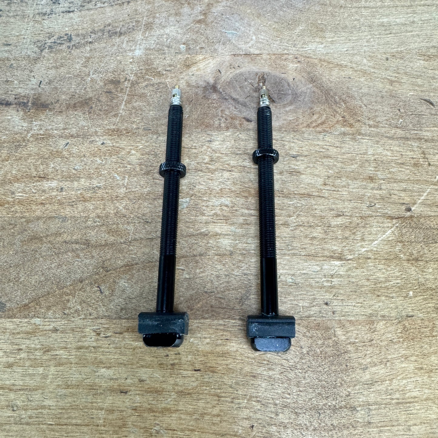 Low Mile! HED Vanquish Pro V62 Carbon Tubeless Disc Wheelset 700c 1740g