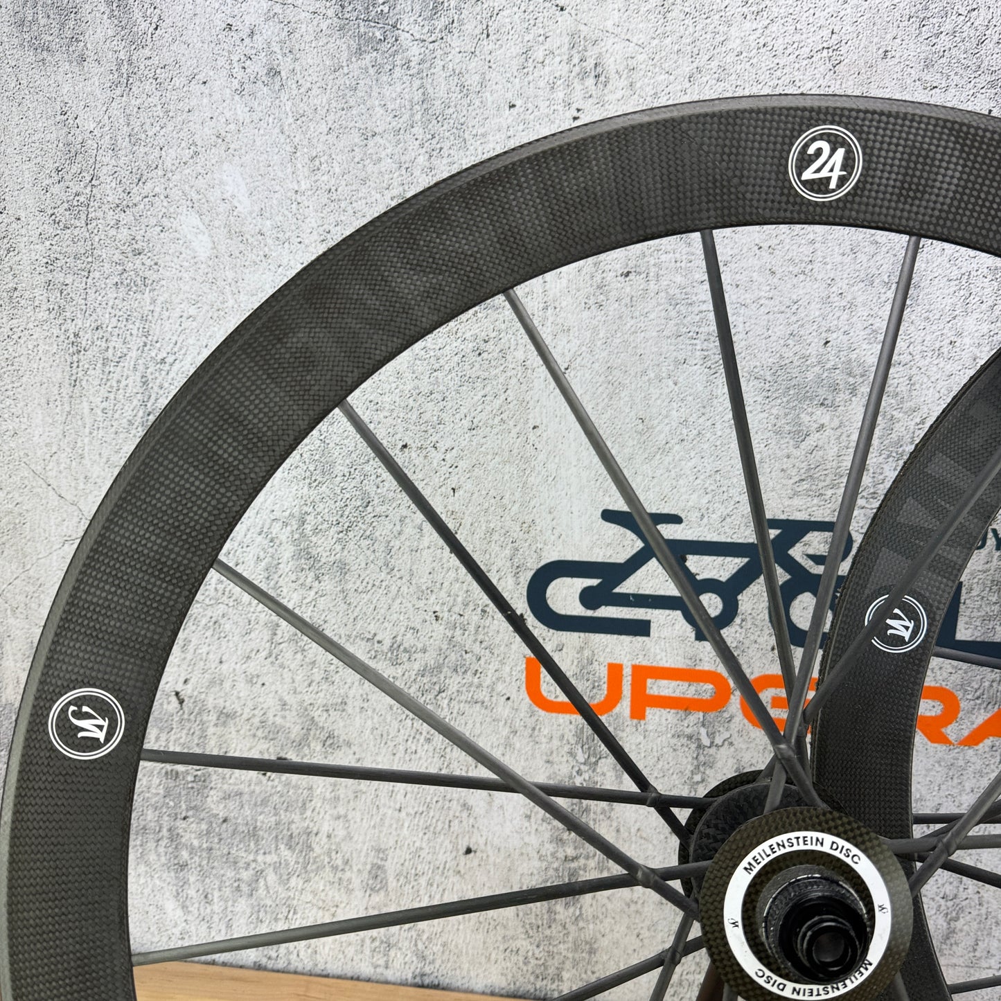 Lightweight Meilenstein T 24D Carbon Tubular Road Bike Disc Wheelset 700c 1250g