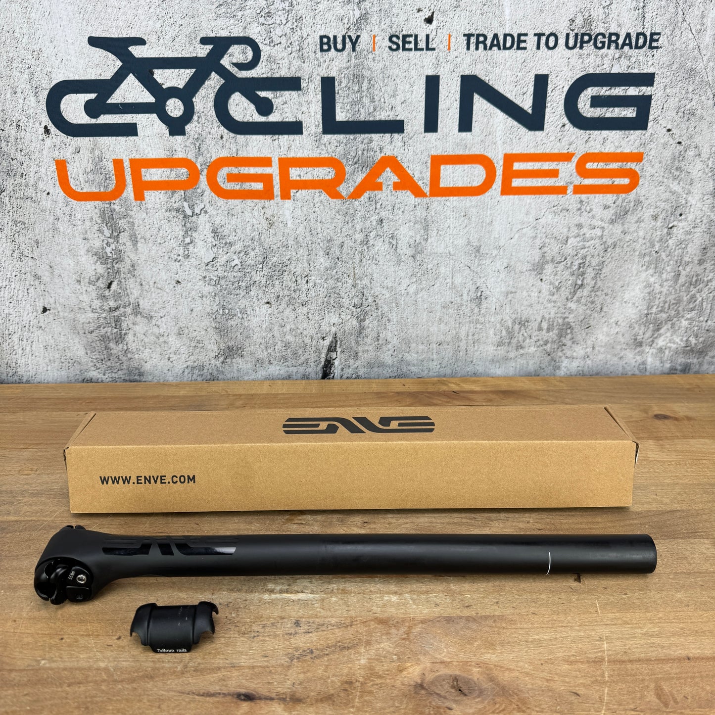 New! Enve Twin-Bolt 27.2mm Round Carbon Bike Seatpost
