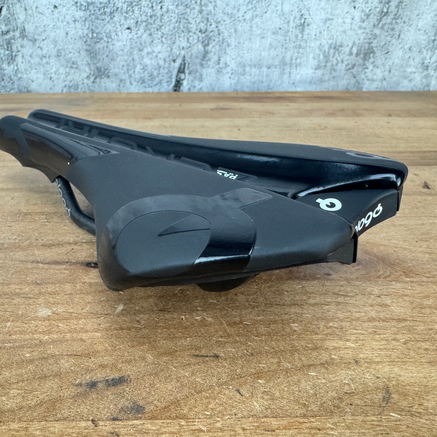 Ridden Once! Prologo Zero Tri Pas Nack 136mm 7x9mm Carbon Rails Bike Saddle 221g