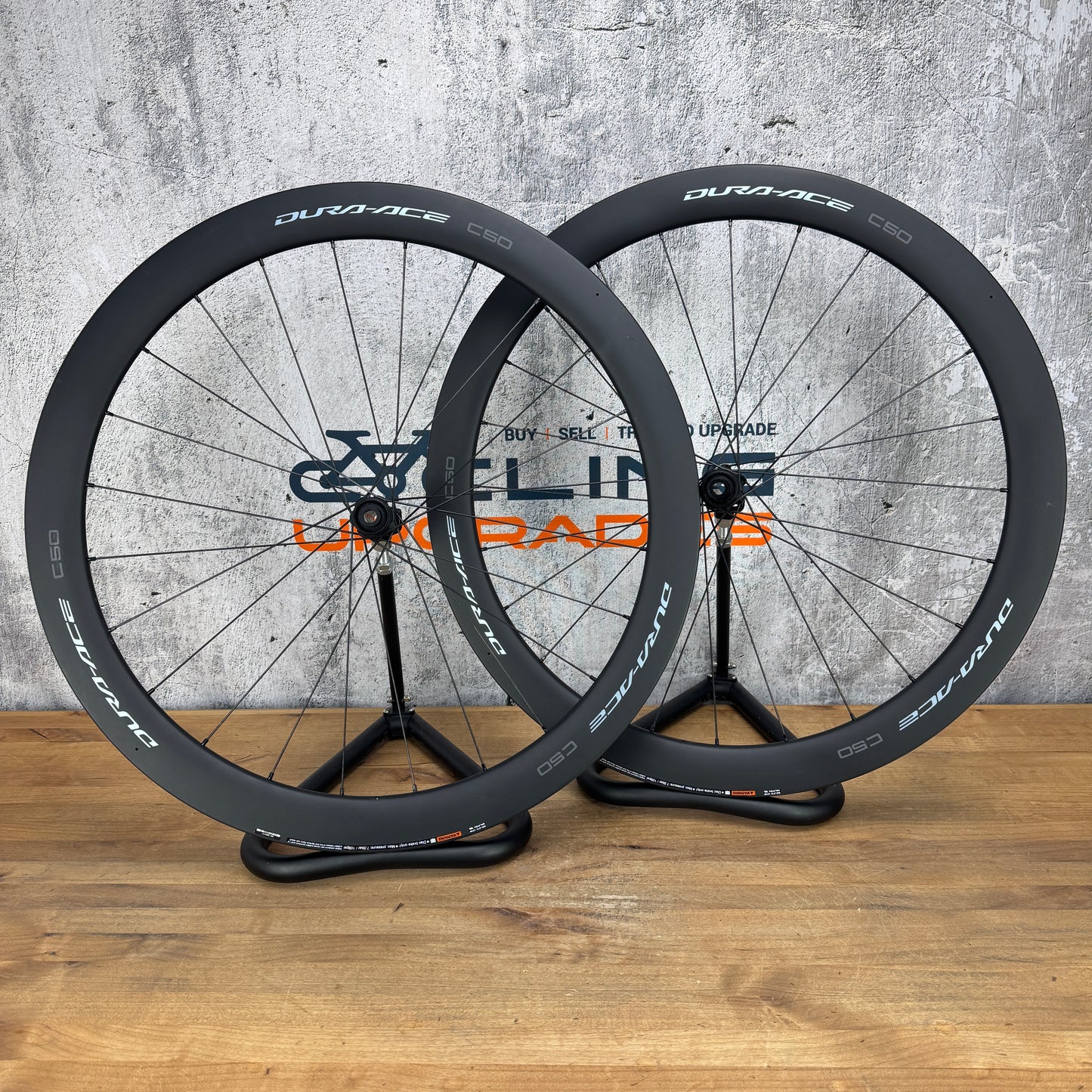 Low Mile! Shimano Dura-Ace C50 Carbon Tubeless Disc Wheelset 700c DT 240 Hubs