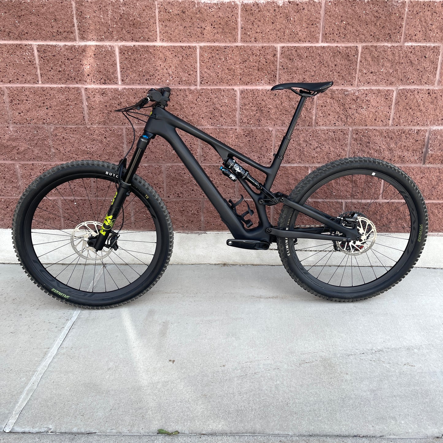 Upgraded! 2022 Specialized Stumpjumper Evo SRAM AXS Carbon 29" S4 Large MTB Bike