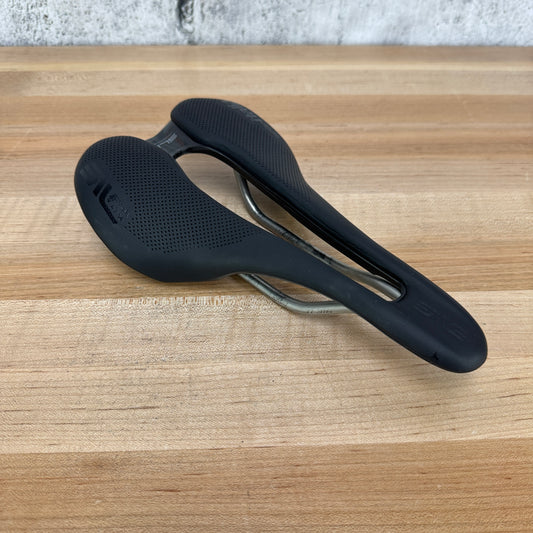 Low Mile! Enve x Selle Italia Boost SLR 7x7mm Titanium Rails 145mm Bike Saddle