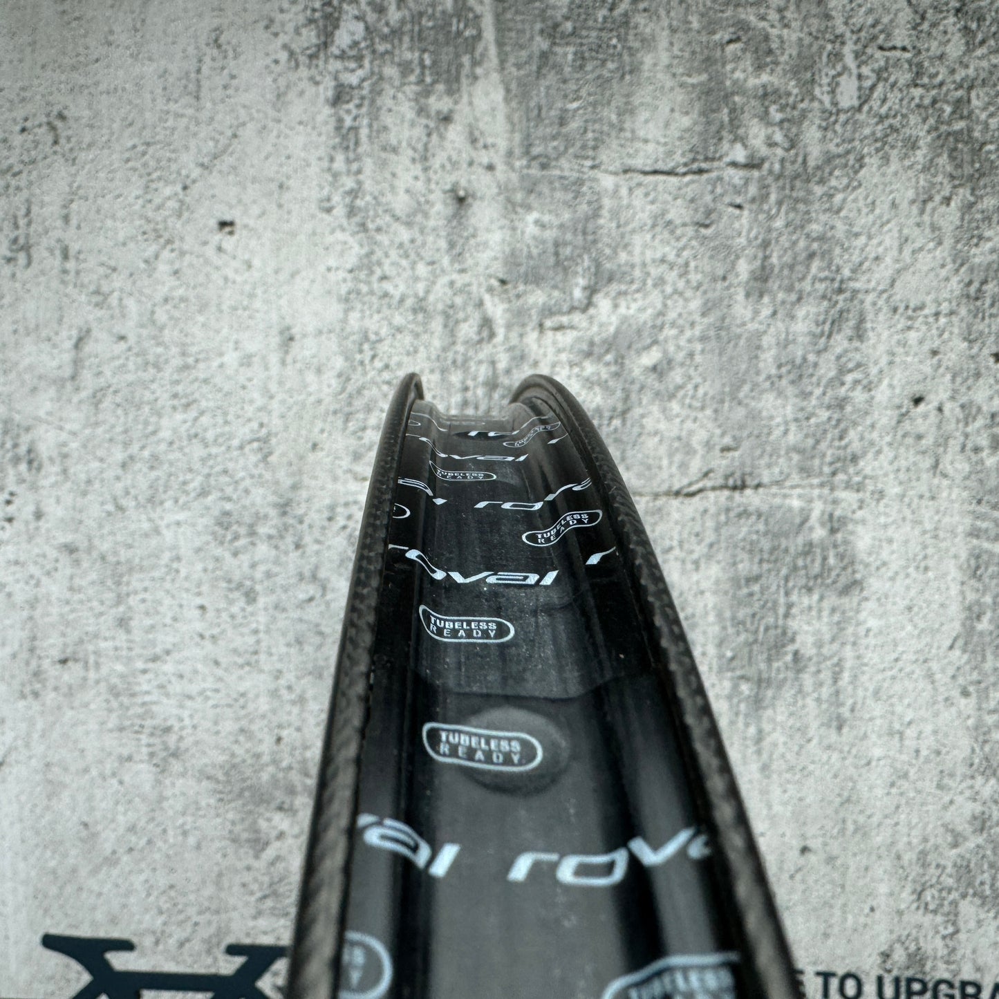 Roval CLX 50 Rapide Carbon Tubeless Disc Wheelset 700c 1429g Ceramicspeed