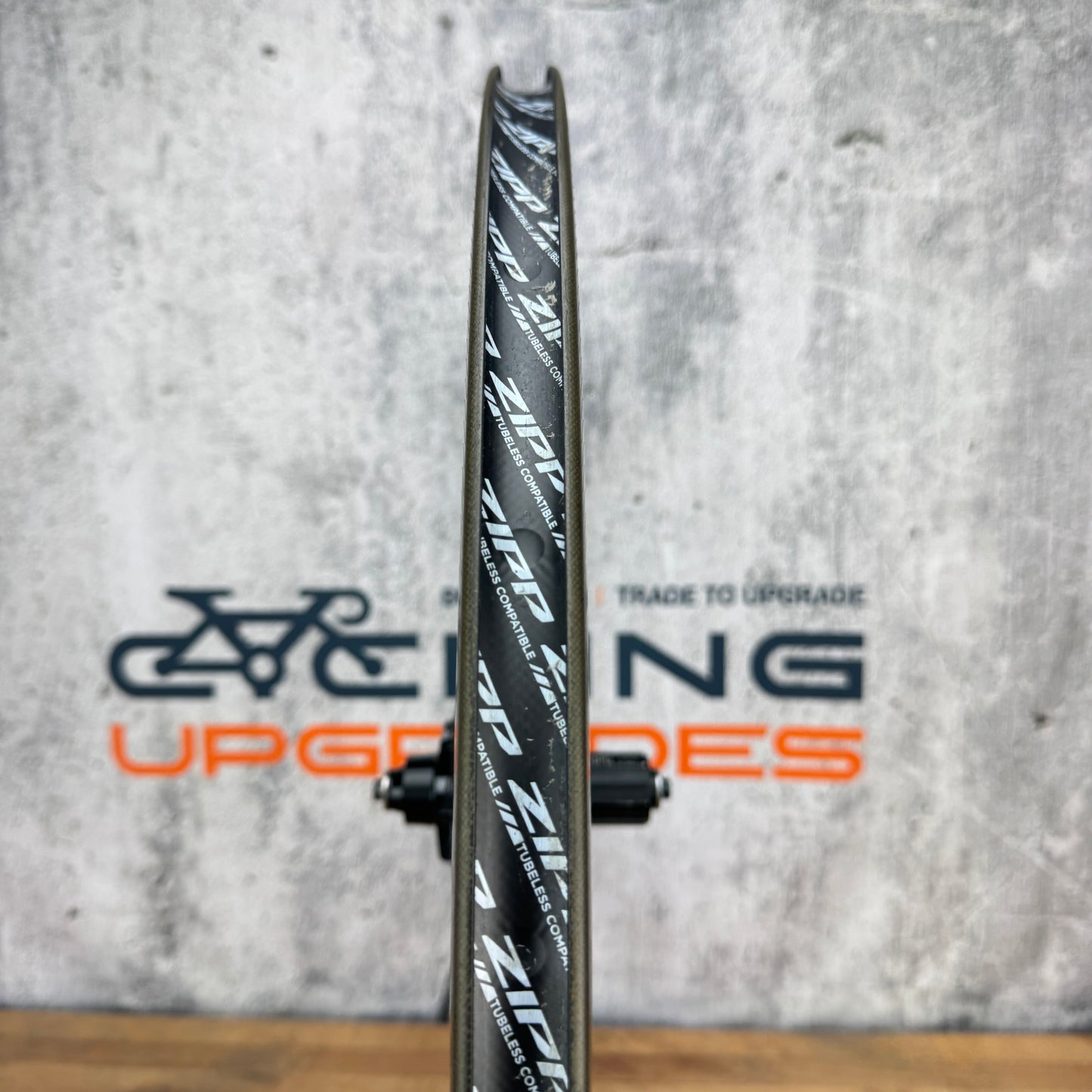 Low Mile! Zipp 303 Firecrest Showstopper Carbon Clincher Rim Brake Rear Wheel