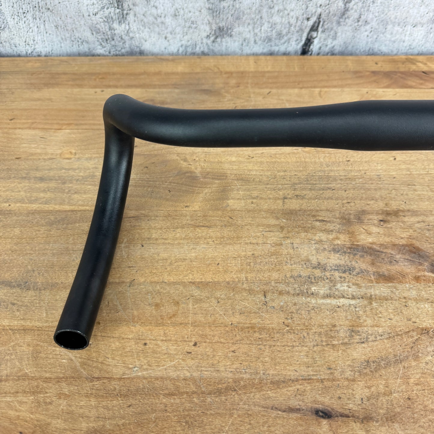 New Takeoff! Specialized Short Reach Flared 42/47cm Alloy 31.8mm Handlebar 301g