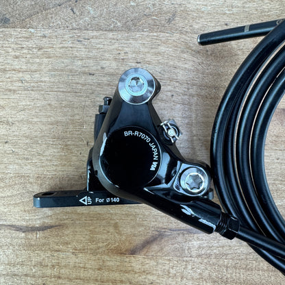 Light Wear Shimano 105 ST-R7020 11-Speed Disc Mechanical Shifters w/ Calipers