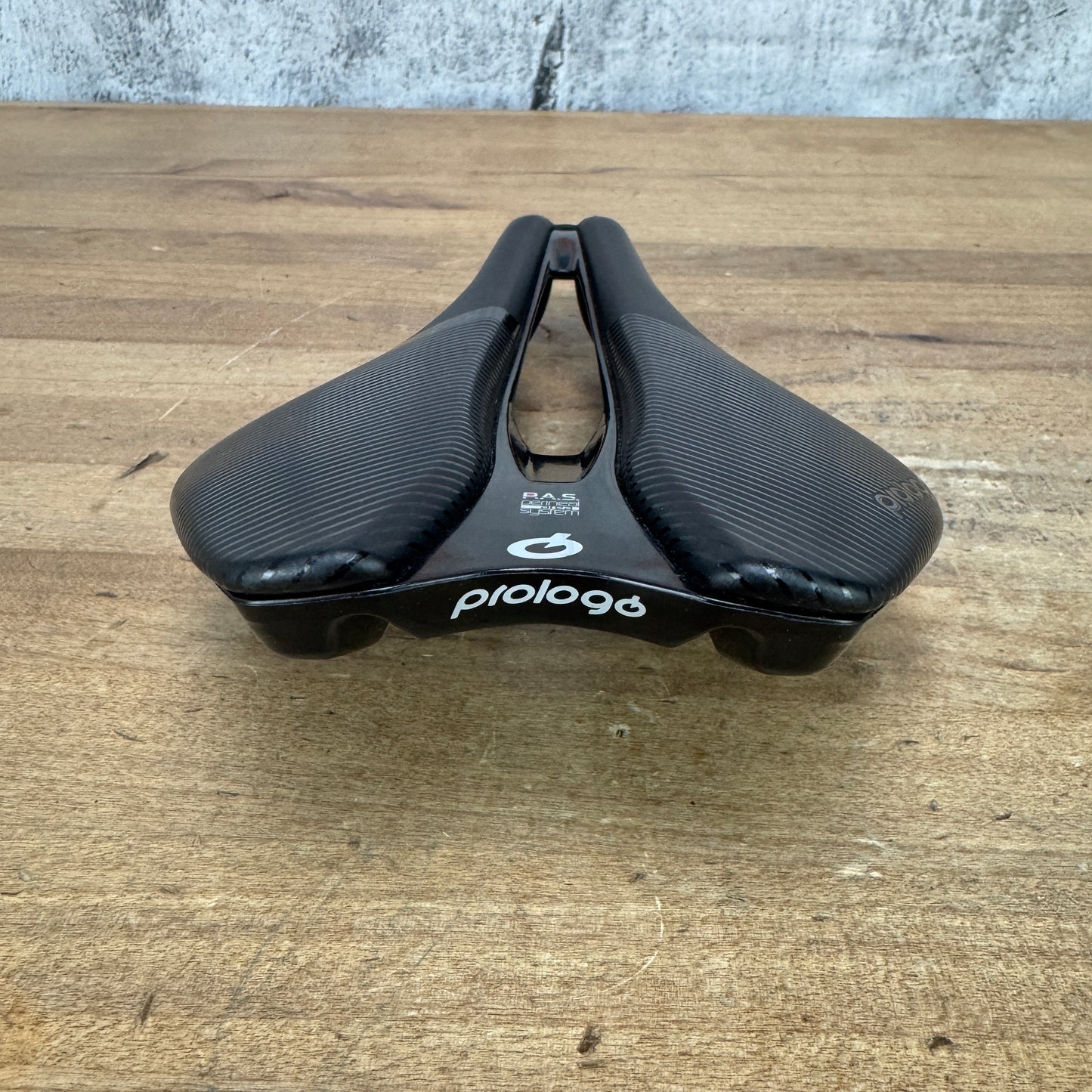 Prologo Dimension PAS 143mm 7x7mm Chromoly Rails Bike Saddle 228g