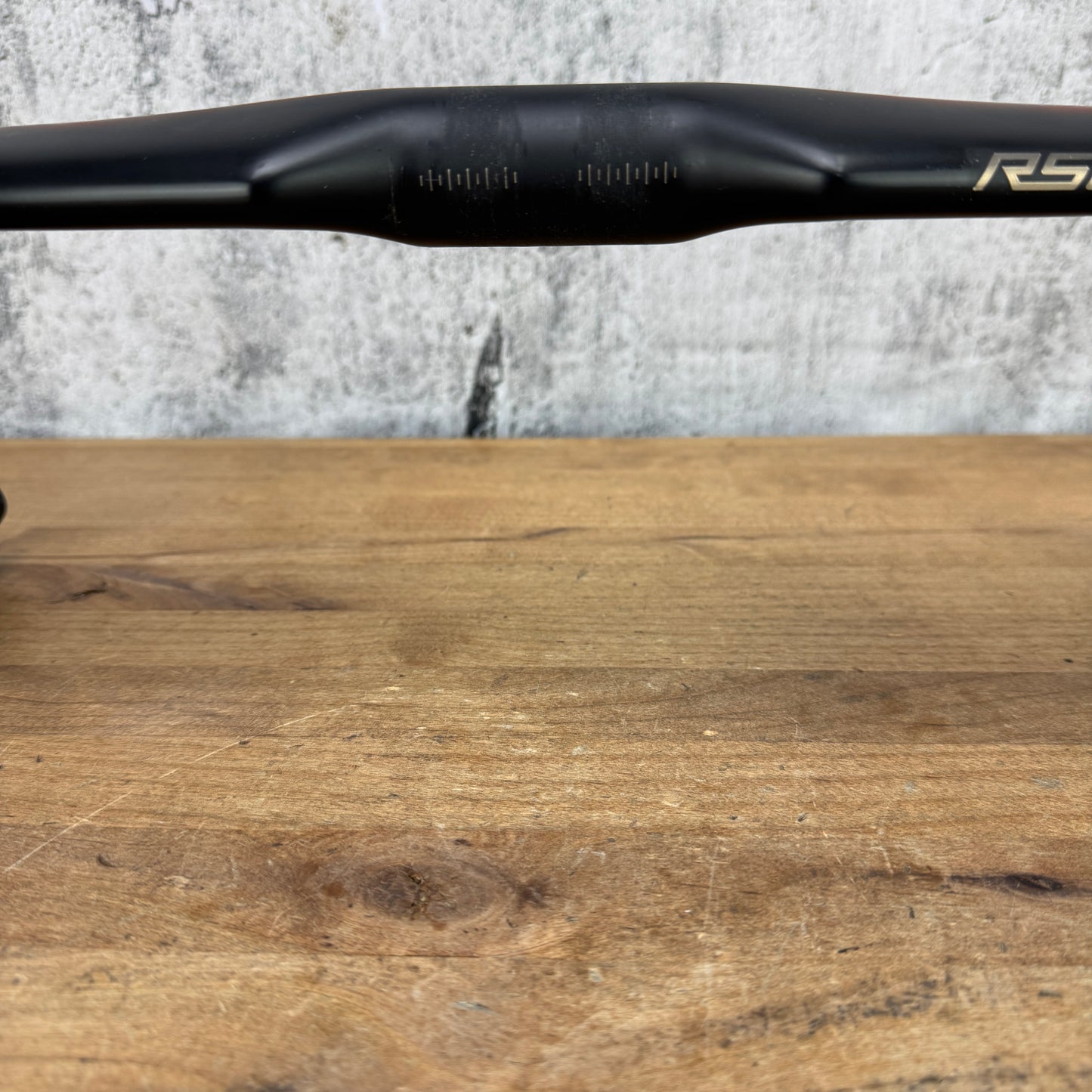 Bontrager RSL 40cm 31.8mm 80mm Reach 124mm Carbon Handlebar 139g