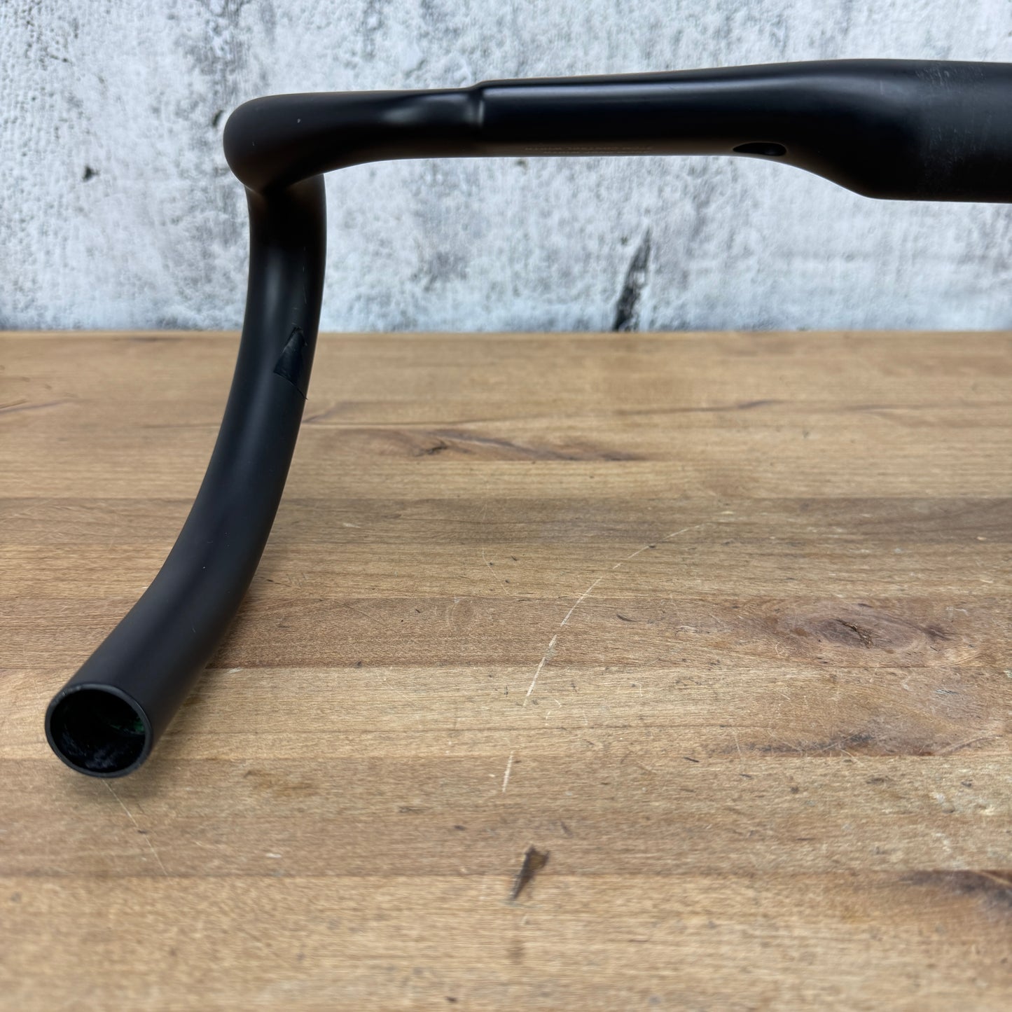 Bontrager RSL 40cm 31.8mm 80mm Reach 124mm Carbon Handlebar 139g