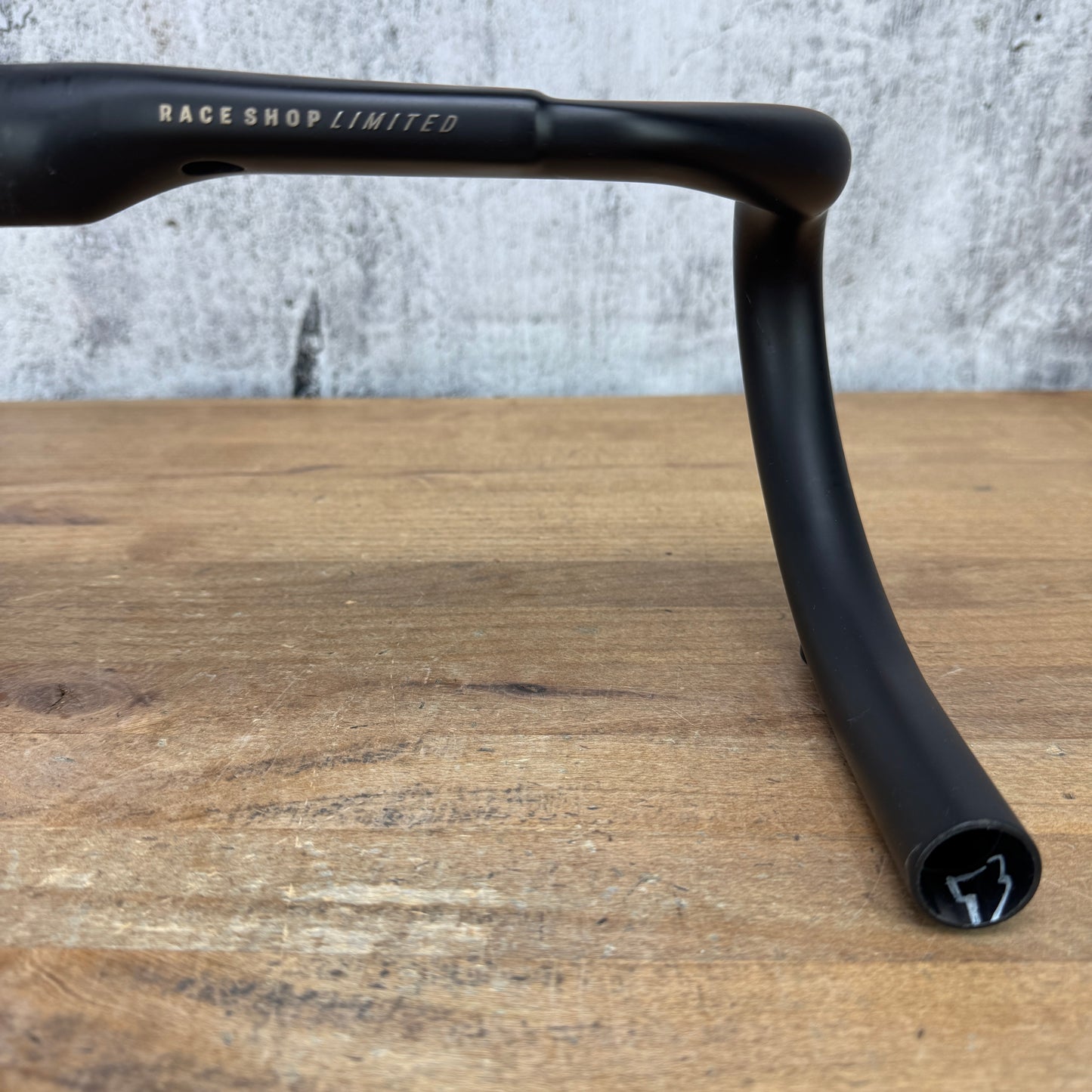 Bontrager RSL 40cm 31.8mm 80mm Reach 124mm Carbon Handlebar 139g