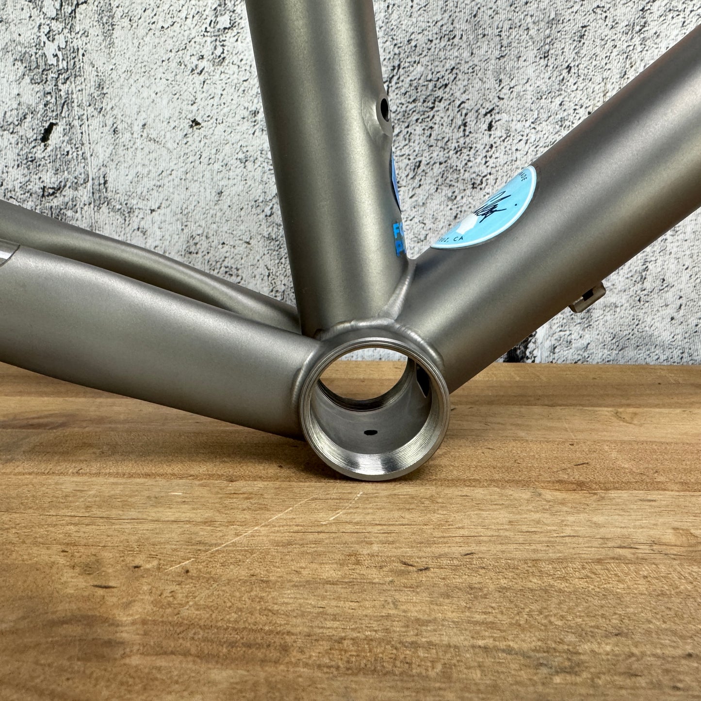 Mint! 2022 Caletti Adventure Road 59cm Titanium Disc Frameset 700c Enve Chris King