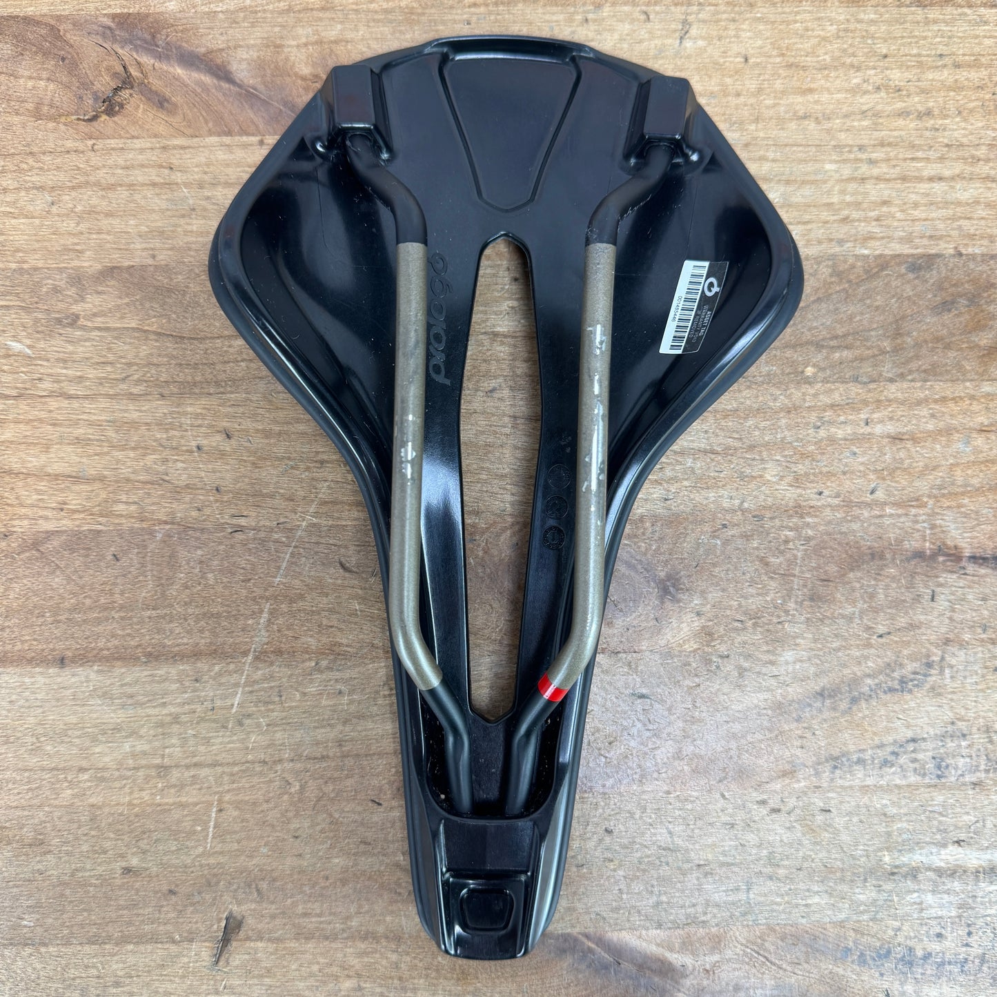 Prologo Nago R4 PAS 147mm 7x7mm Tirox Titanium Rails Bike Saddle 207g