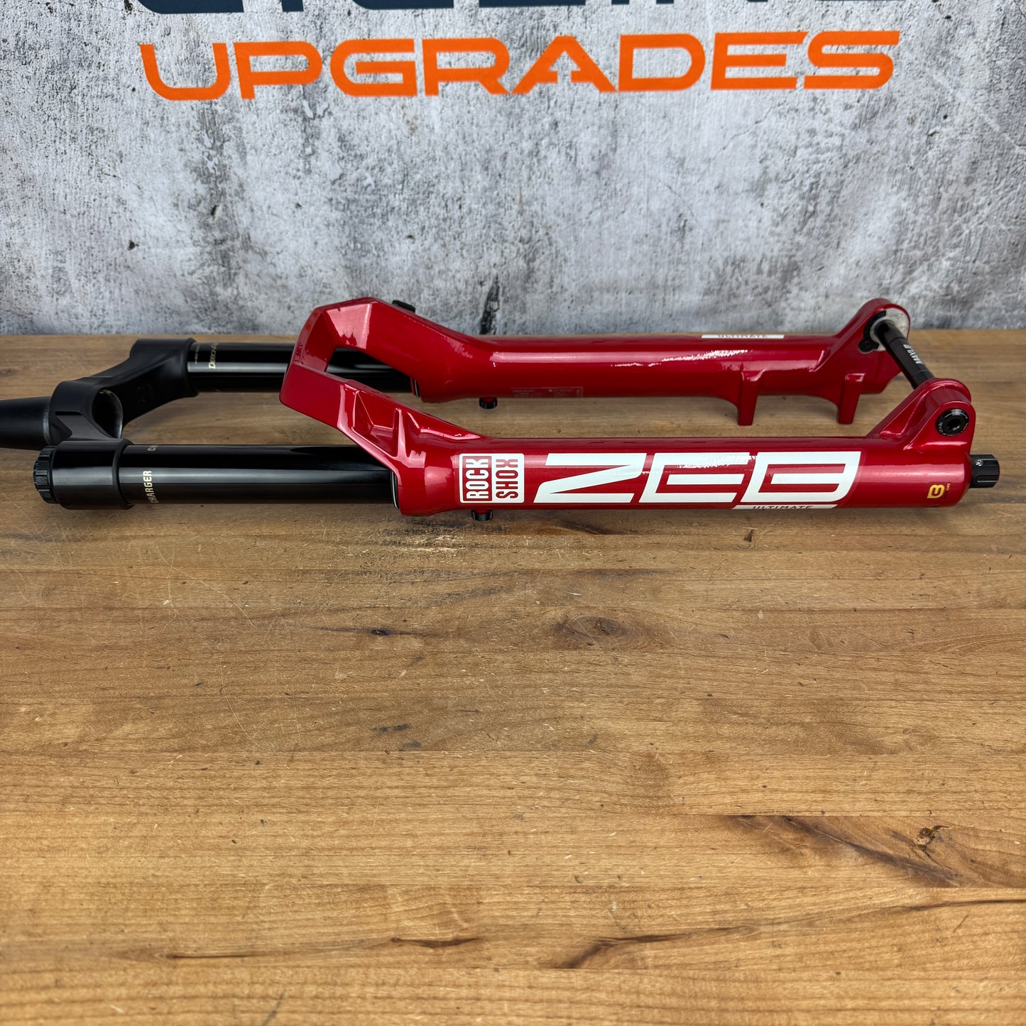 Low Mile! Rockshox ZEB Ultimate Red 160mm 29in Post-Mount Boost MTB Fork 2377g