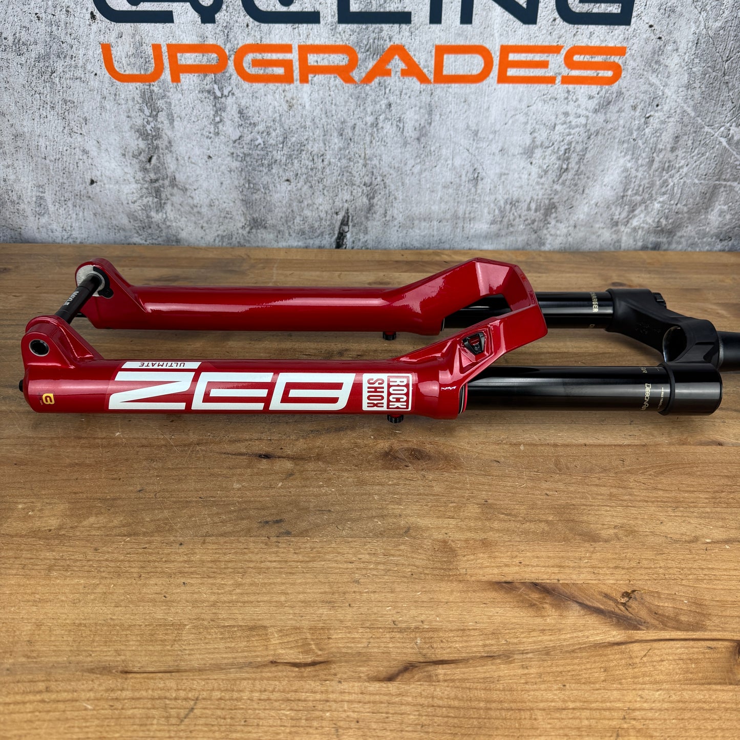 Low Mile! Rockshox ZEB Ultimate Red 160mm 29in Post-Mount Boost MTB Fork 2377g