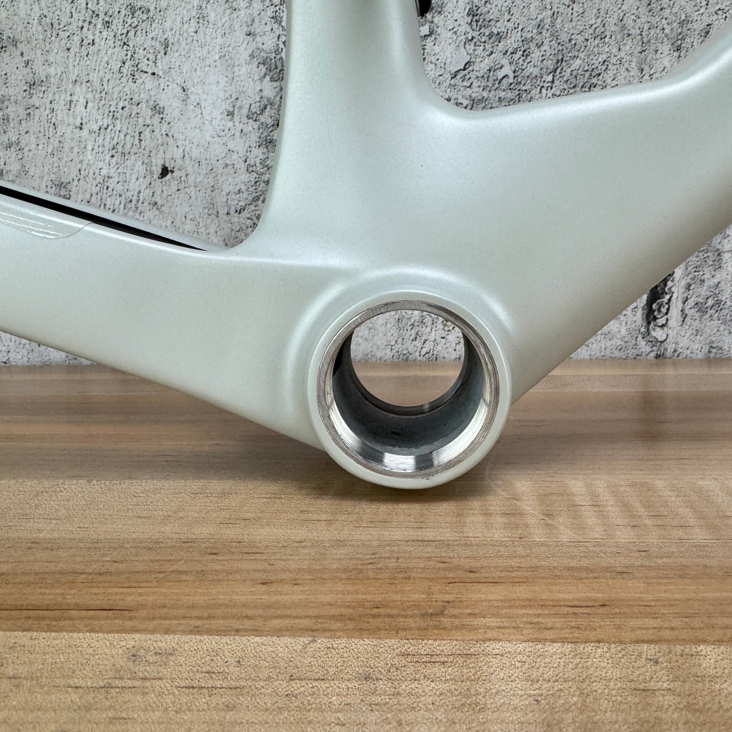 New! 2026 Look 795 Blade RS Team Ionic Platinum White Medium Carbon Frameset