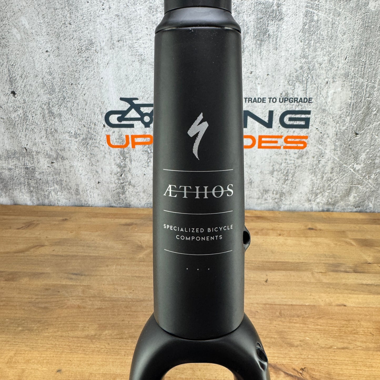 Mint! 2023 Specialized Aethos 56cm Carbon Disc Frameset 700c 1207g