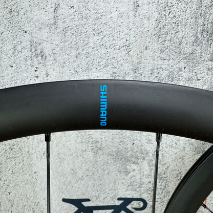 Shimano GRX C32 WH-RX880 Carbon Tubeless Gravel Disc Wheelset 700c 1421g