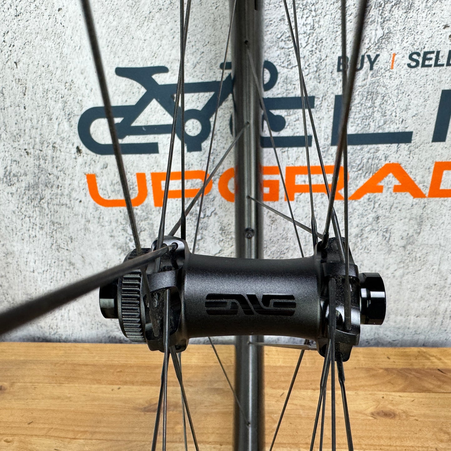 Low Mile! Enve SES 3.4 Innerdrive Carbon Tubeless Hookless Disc Wheelset 700c 1427g