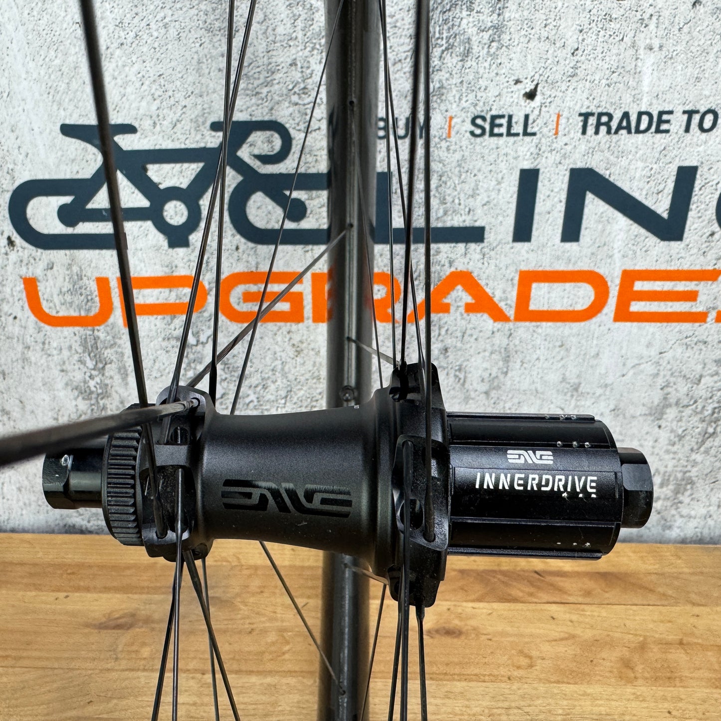 Low Mile! Enve SES 3.4 Innerdrive Carbon Tubeless Hookless Disc Wheelset 700c 1427g