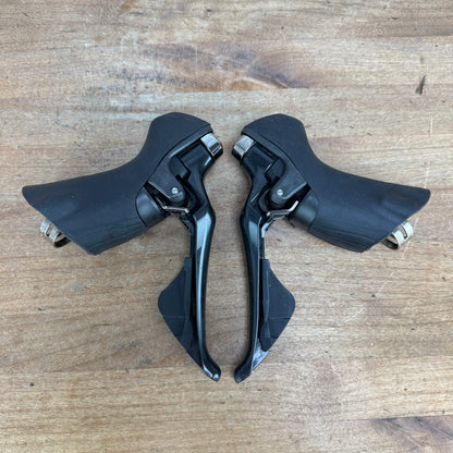 Shimano Ultegra ST-R8000 11-Speed Mechanical Shifters Rim Brake Levers 415g